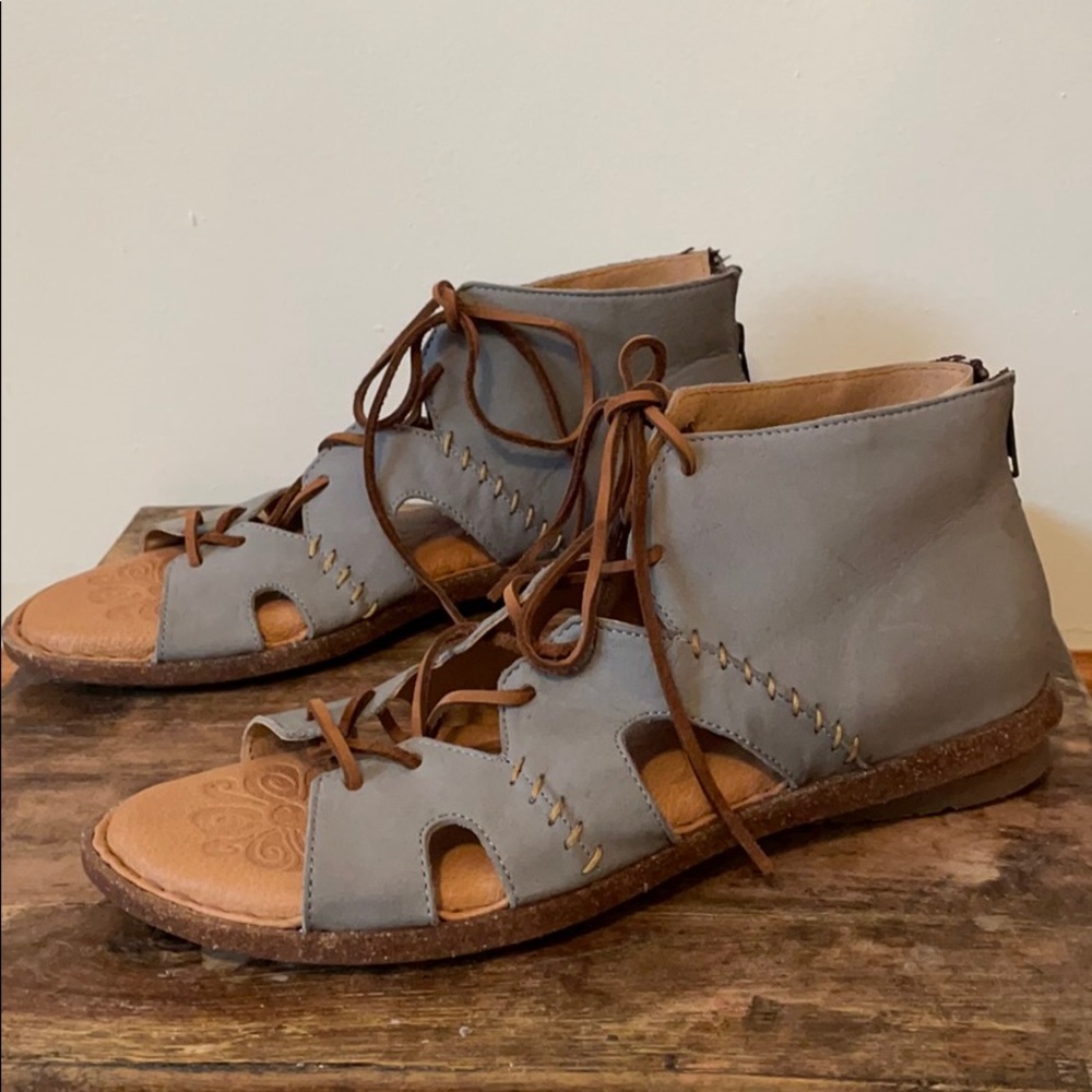 Born Boho Gladiator Sandals Size 11
